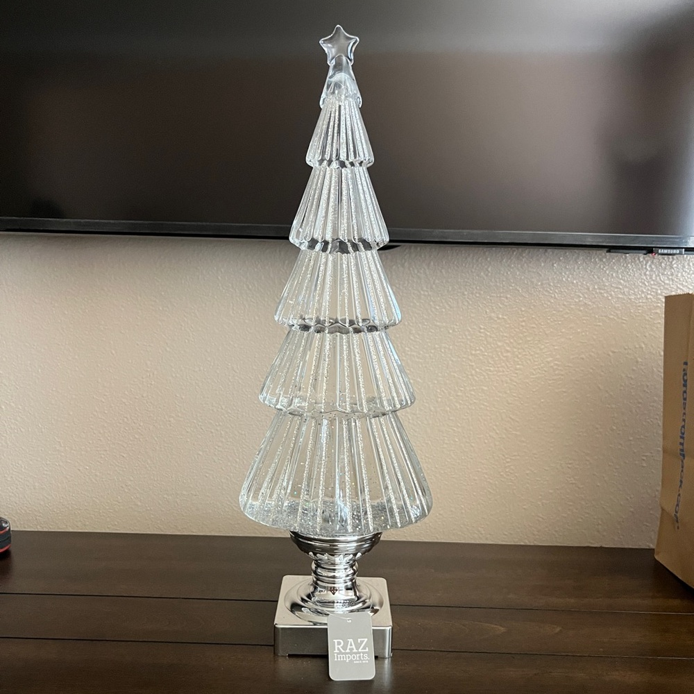 Lighted Christmas Tree with Silver Swirling - NWT - Gift Ready!